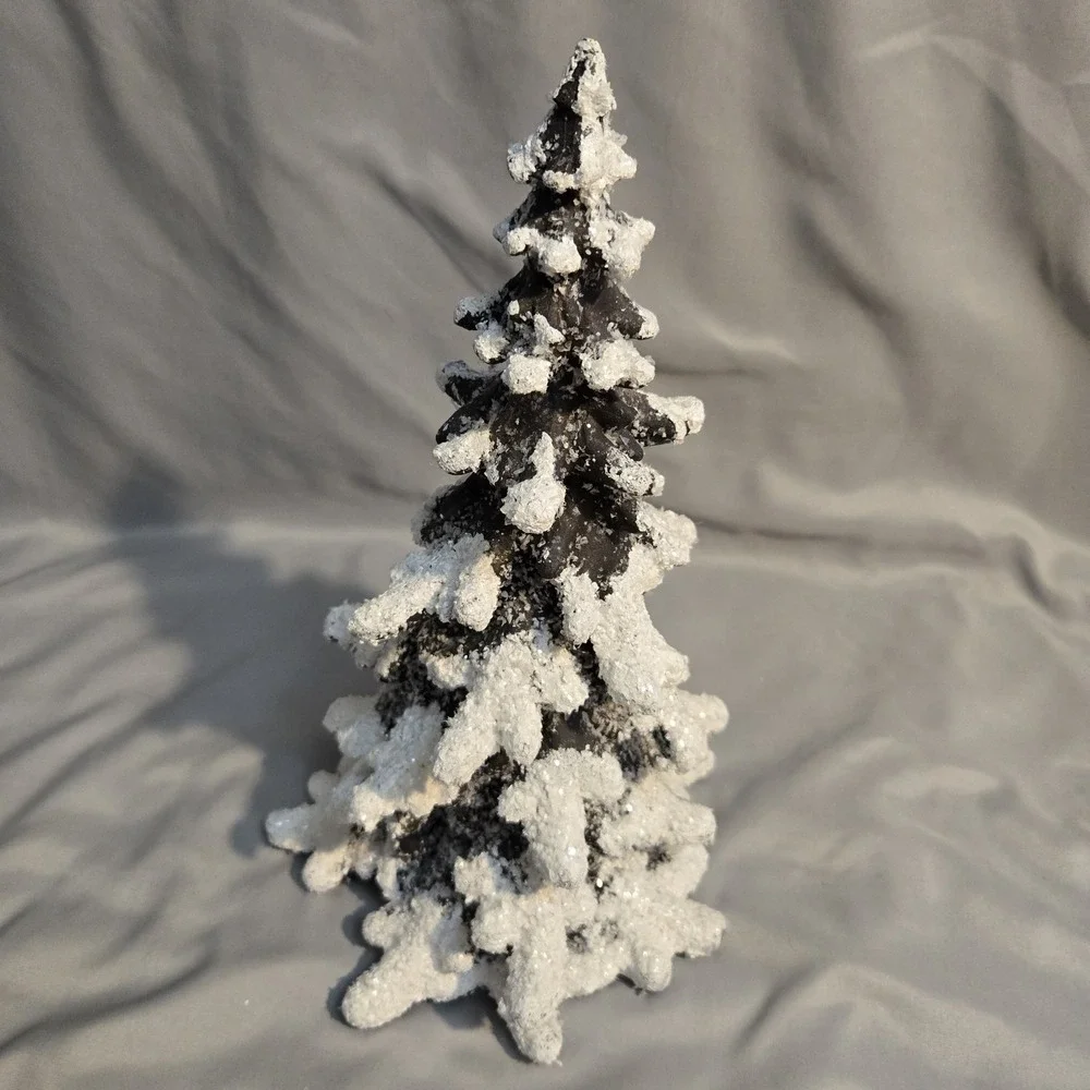 Living Quarters Snowy Christmas Tree Figurine 15